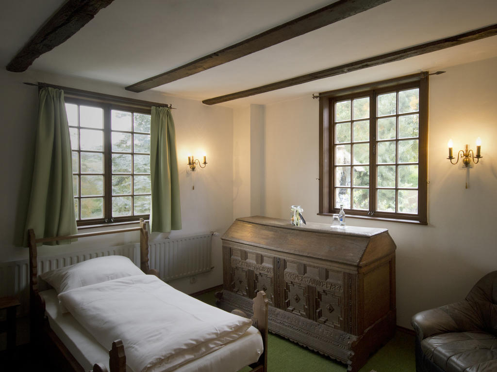 Hotel&Restaurant Gut Hungenbach Kürten Zimmer foto