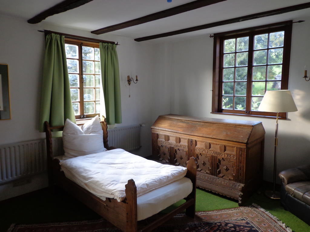 Hotel&Restaurant Gut Hungenbach Kürten Zimmer foto
