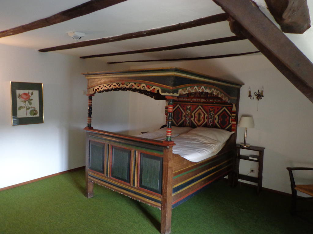 Hotel&Restaurant Gut Hungenbach Kürten Zimmer foto